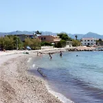 Apartament With Parking Space Sucuraj, Hvar - 24563 *